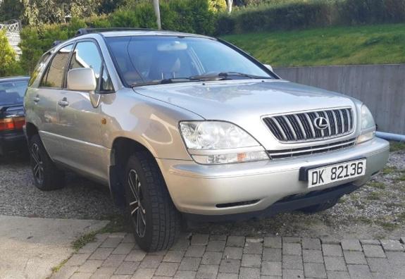 Лексус rx300 2001
