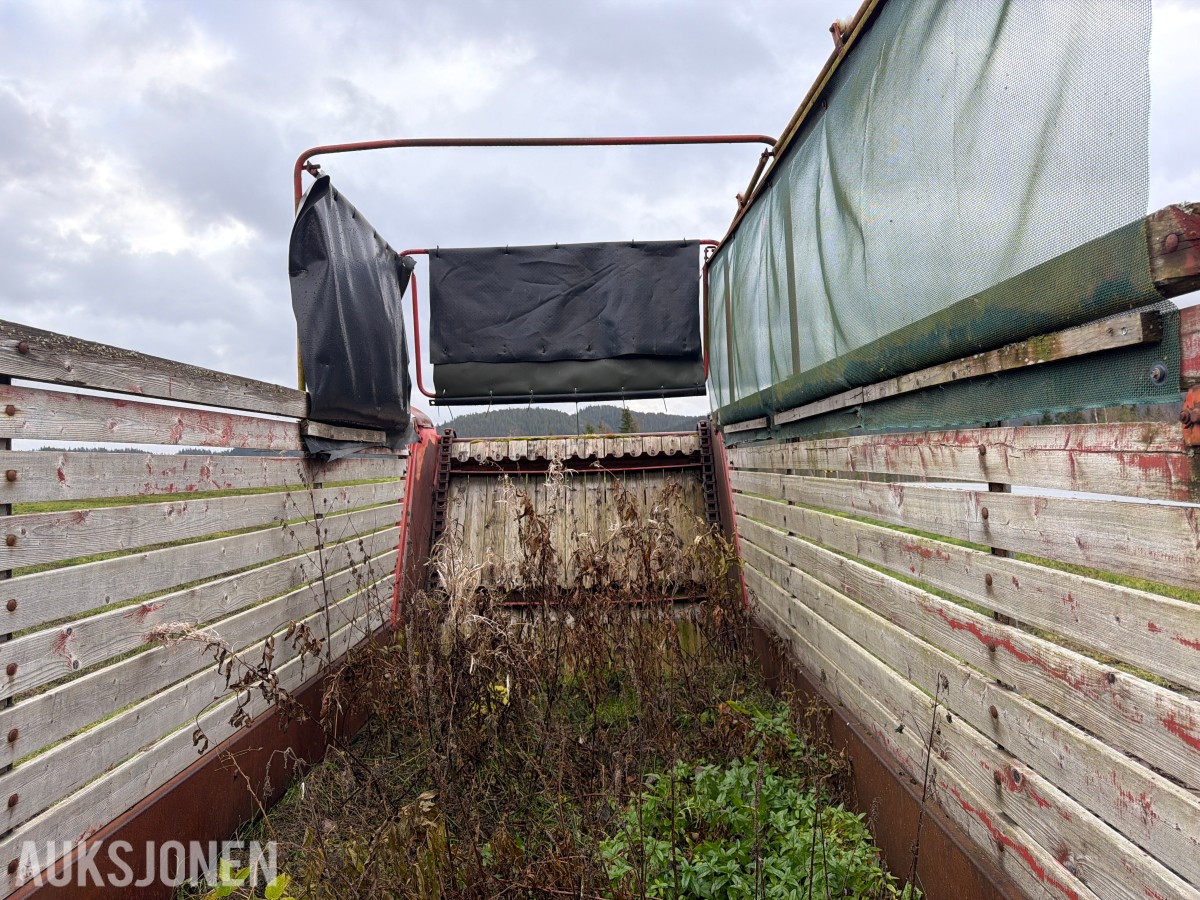 Kverneland / Underhaug 7000 -