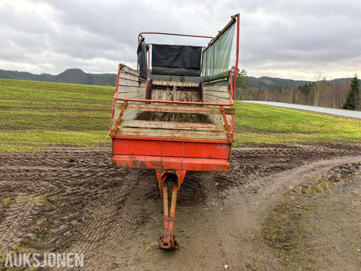 Kverneland / Underhaug 7000 -