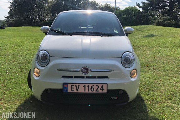 2015 Fiat 500E elektrisk AUTOMAT DELSKINN EU OK 04.2027 43686km