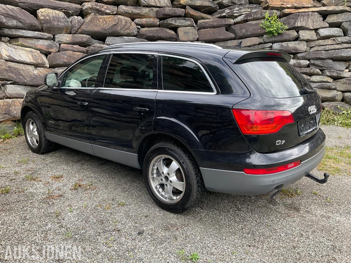 2006 Audi Q7, 3,0TDI 4WD 7 Seter,Skinn, Navi,Cruise, 
