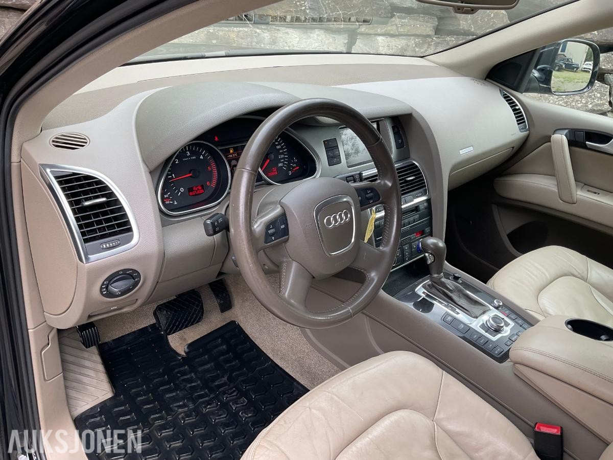 2006 Audi Q7, 3,0TDI 4WD 7 Seter,Skinn, Navi,Cruise, 