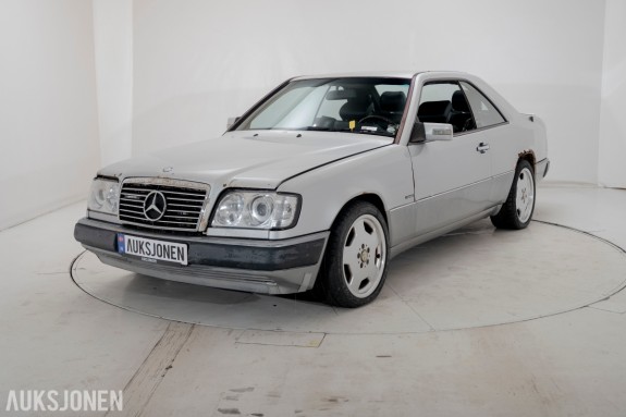 1991 Mercedes-Benz 230 CE 132 HK AUT - UTEN MINSTEPRIS! 