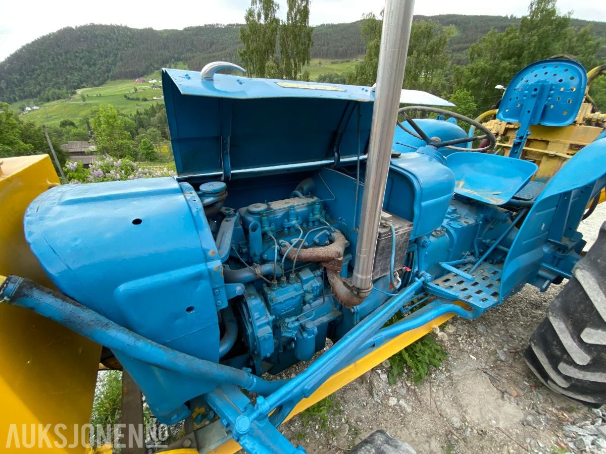 1963 Fordson Superdexta, H-J3 Hydraulic excavator