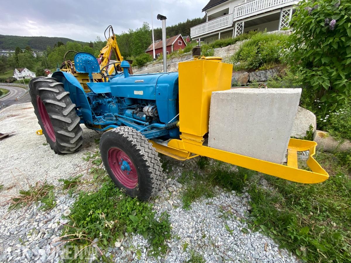 1963 Fordson Superdexta, H-J3 Hydraulic excavator