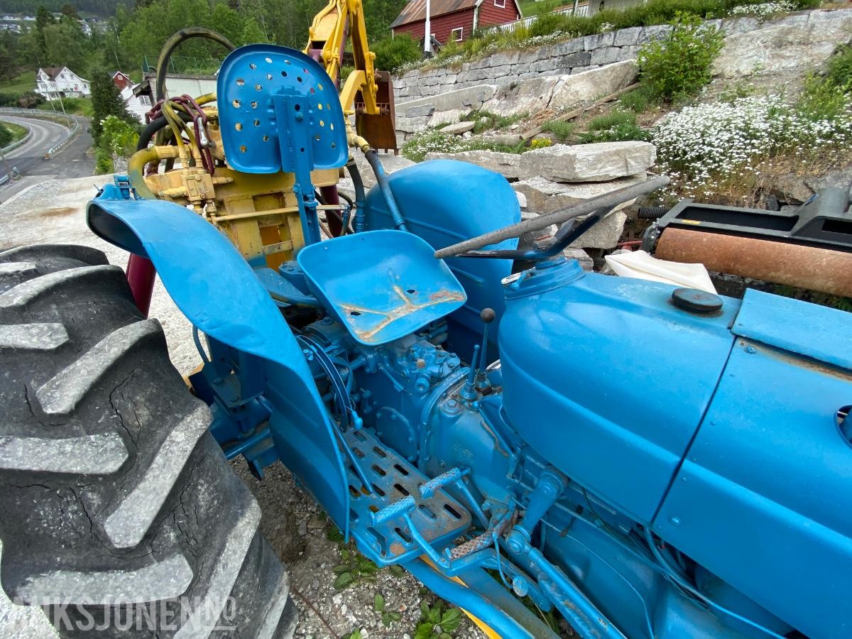 1963 Fordson Superdexta, H-J3 Hydraulic excavator