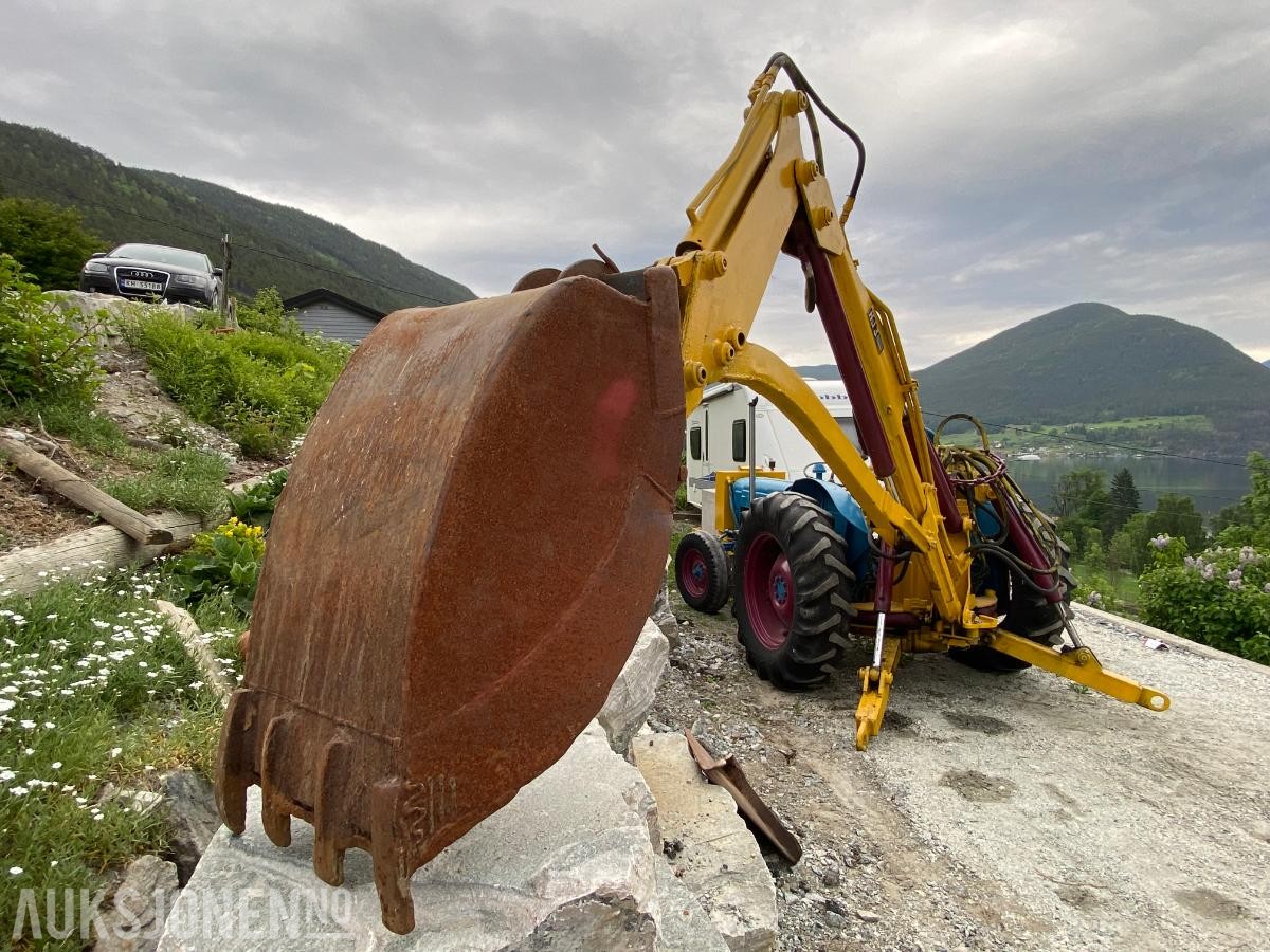 1963 Fordson Superdexta, H-J3 Hydraulic excavator