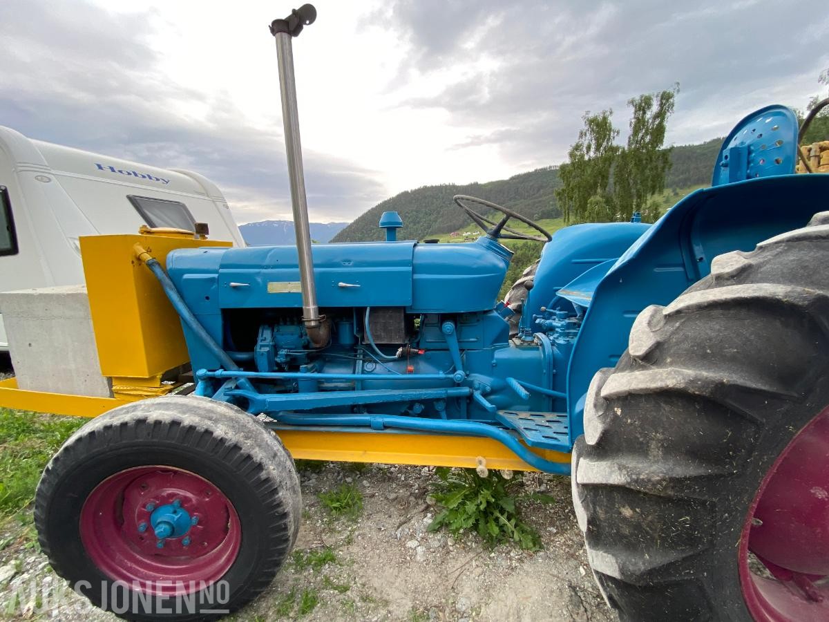 1963 Fordson Superdexta, H-J3 Hydraulic excavator