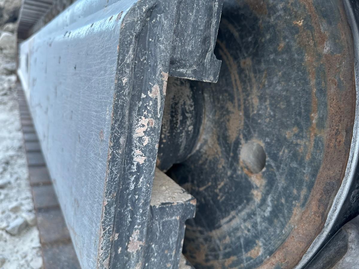 2018 Sandvik UJ440i Kjeftknuser med vibrasjonsmating og magnetband
