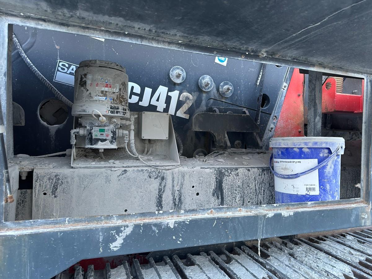 2018 Sandvik UJ440i Kjeftknuser med vibrasjonsmating og magnetband