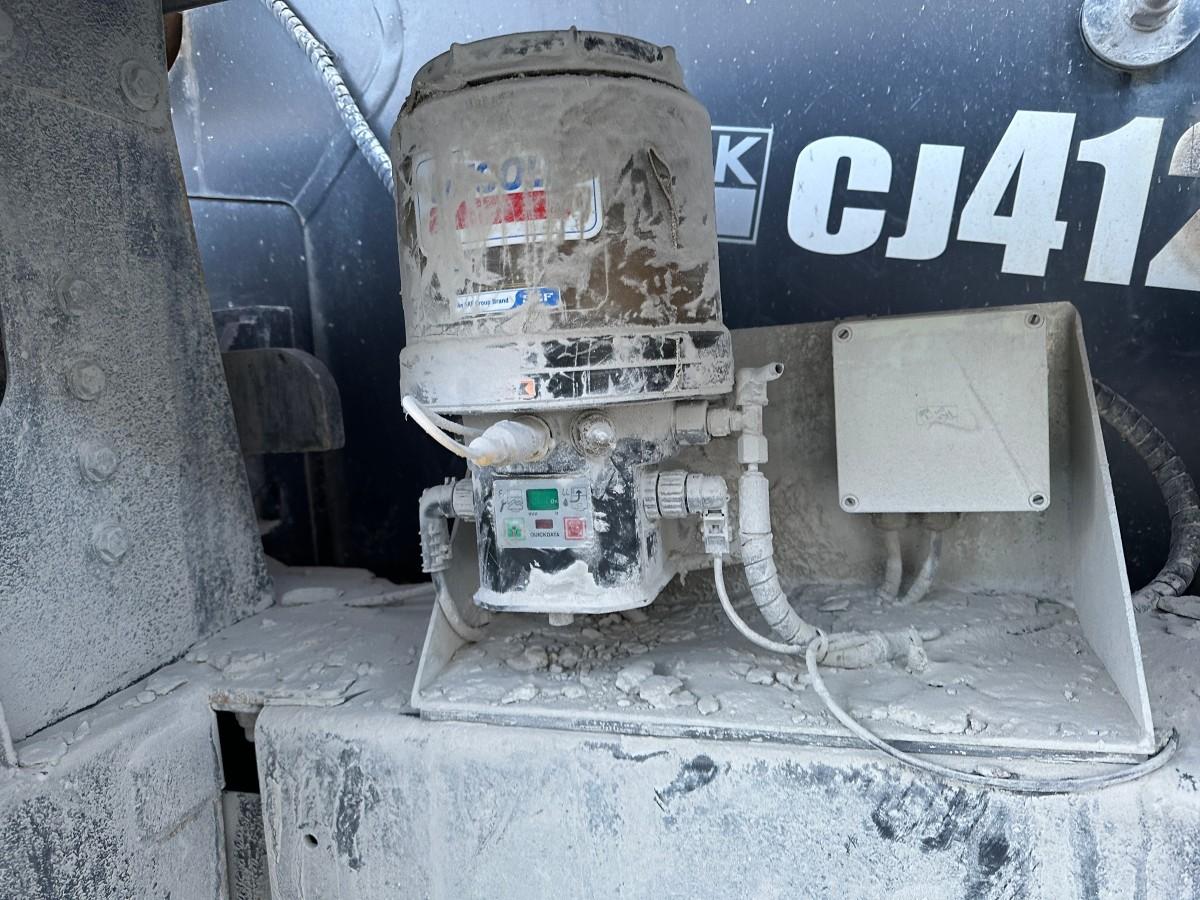 2018 Sandvik UJ440i Kjeftknuser med vibrasjonsmating og magnetband