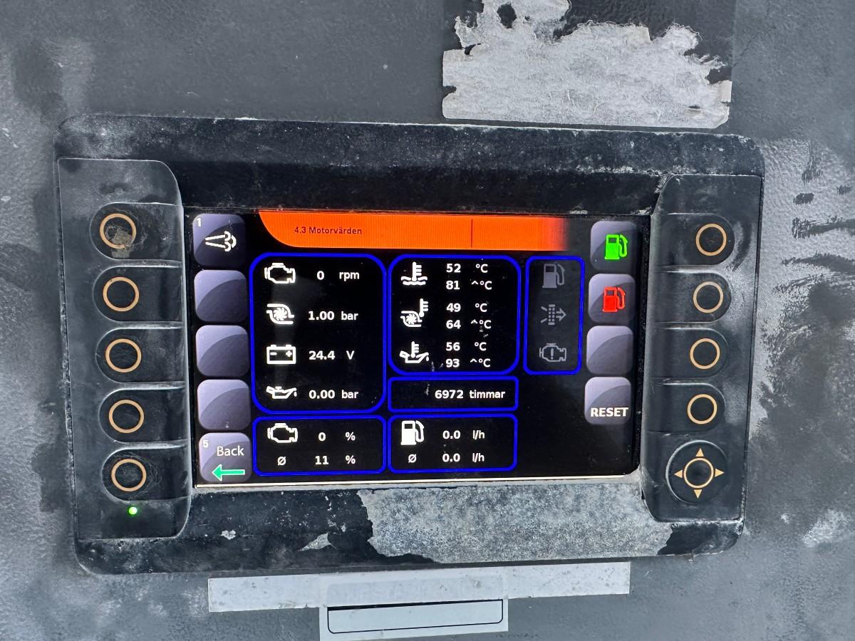 2018 Sandvik UJ440i Kjeftknuser med vibrasjonsmating og magnetband