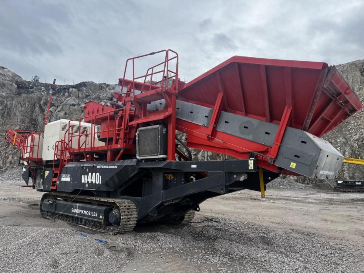 2018 Sandvik UH440i mobil konknuser - cone crusher 