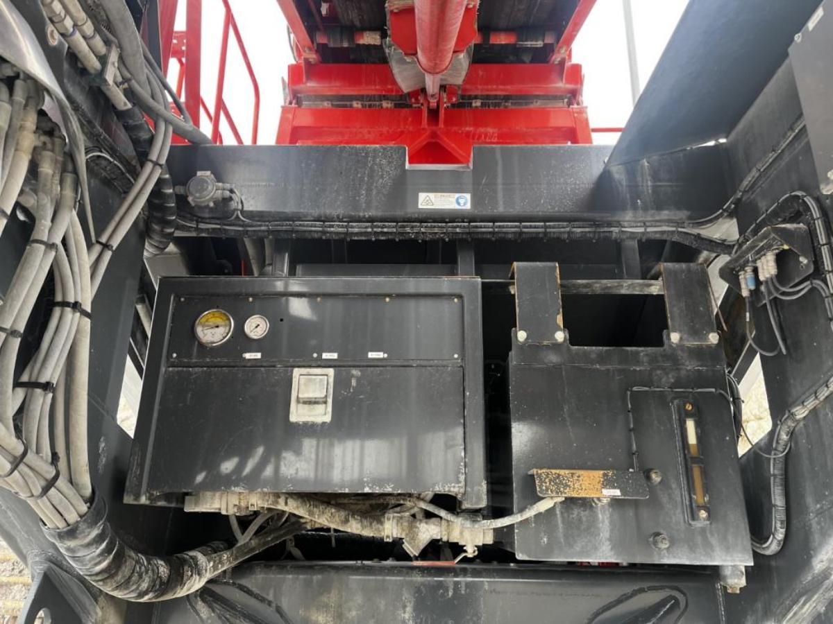 2018 Sandvik UH440i mobil konknuser - cone crusher 
