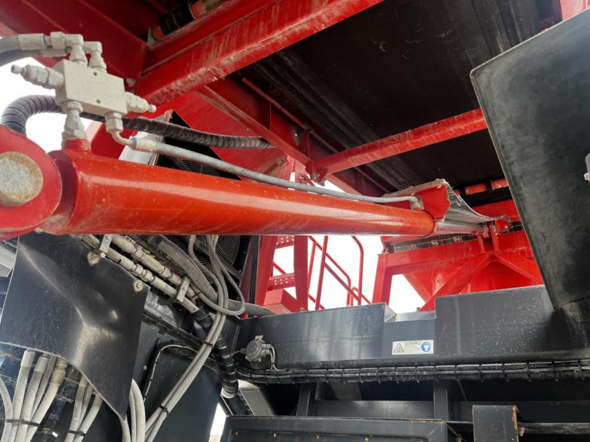 2018 Sandvik UH440i mobil konknuser - cone crusher 