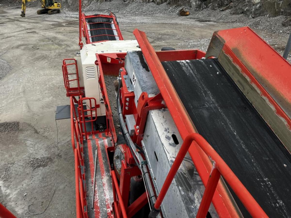 2018 Sandvik UH440i mobil konknuser - cone crusher 
