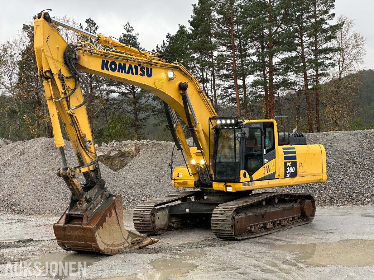 2015 Komatsu PC 360 LC-10 gravemaskin med G90 feste
