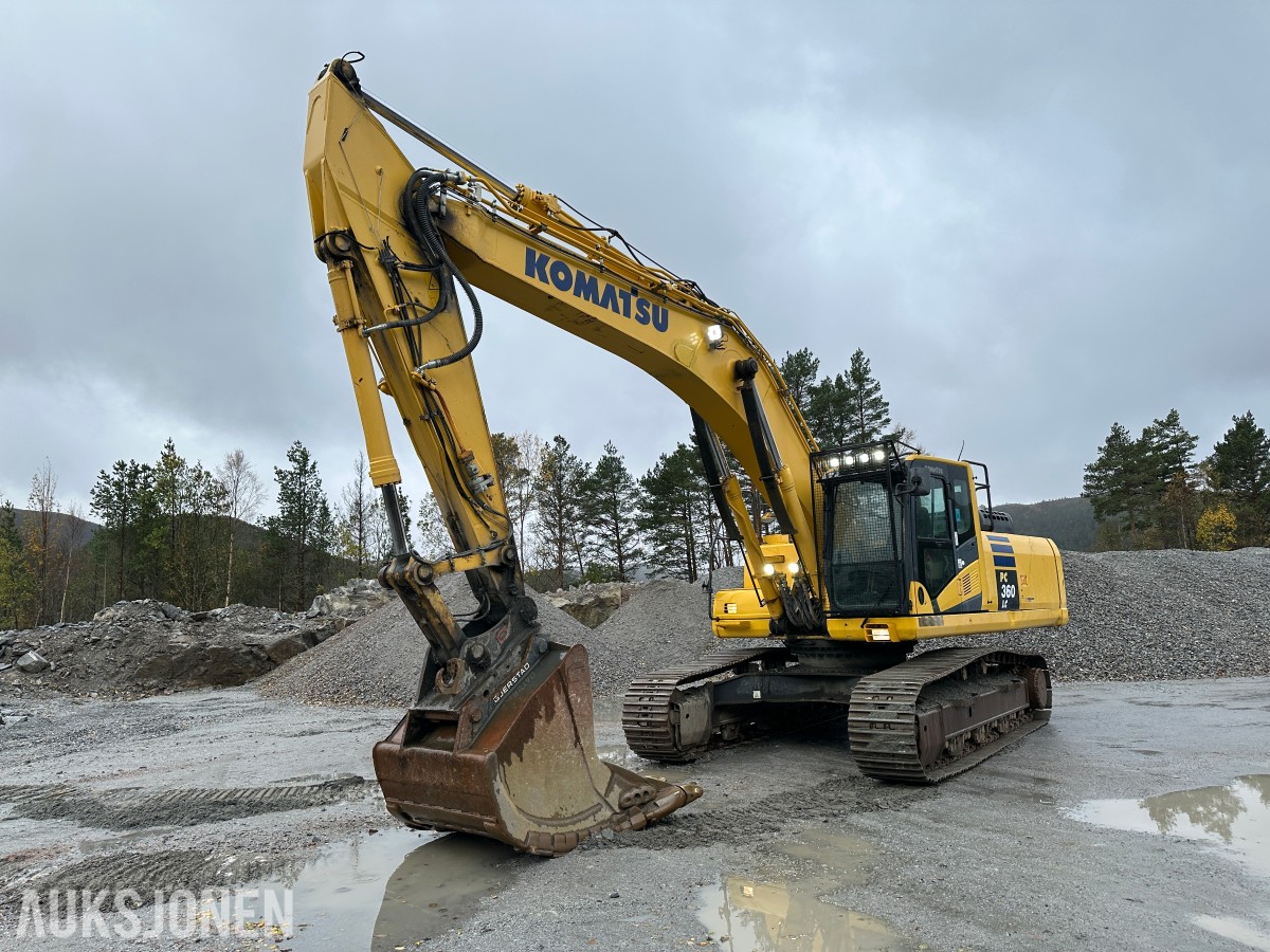 2015 Komatsu PC 360 LC-10 gravemaskin med G90 feste