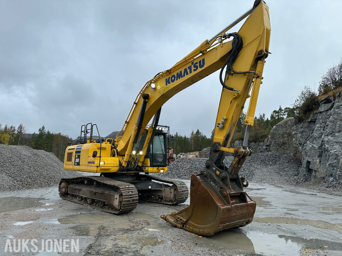 2015 Komatsu PC 360 LC-10 gravemaskin med G90 feste