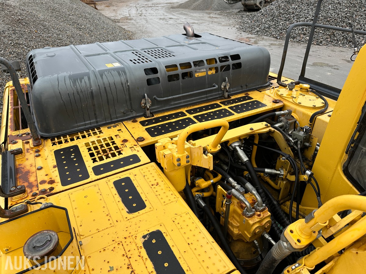 2015 Komatsu PC 360 LC-10 gravemaskin med G90 feste