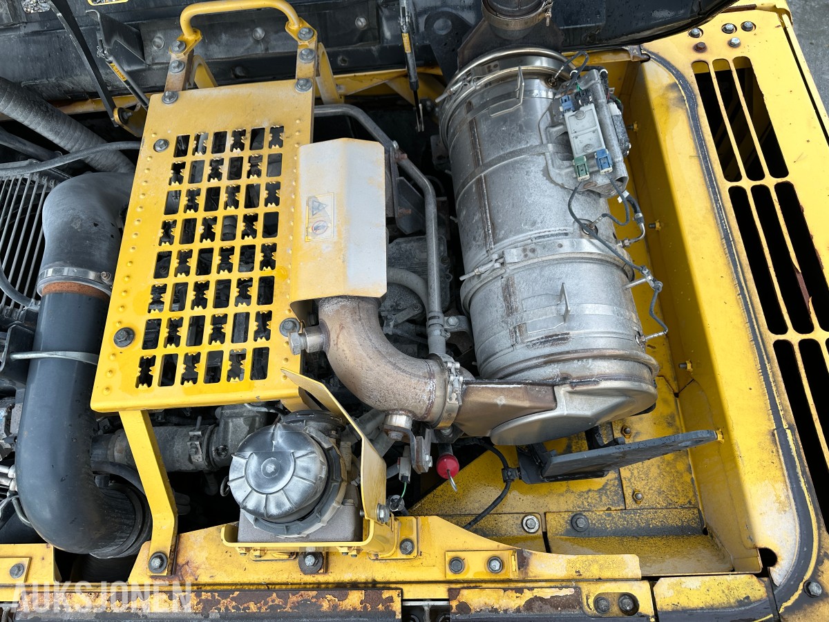 2015 Komatsu PC 360 LC-10 gravemaskin med G90 feste