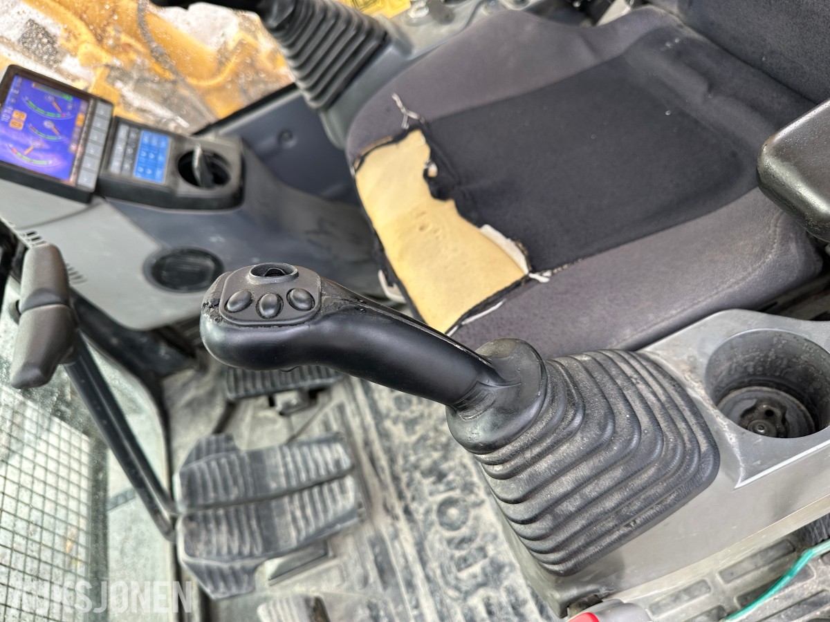 2015 Komatsu PC 360 LC-10 gravemaskin med G90 feste