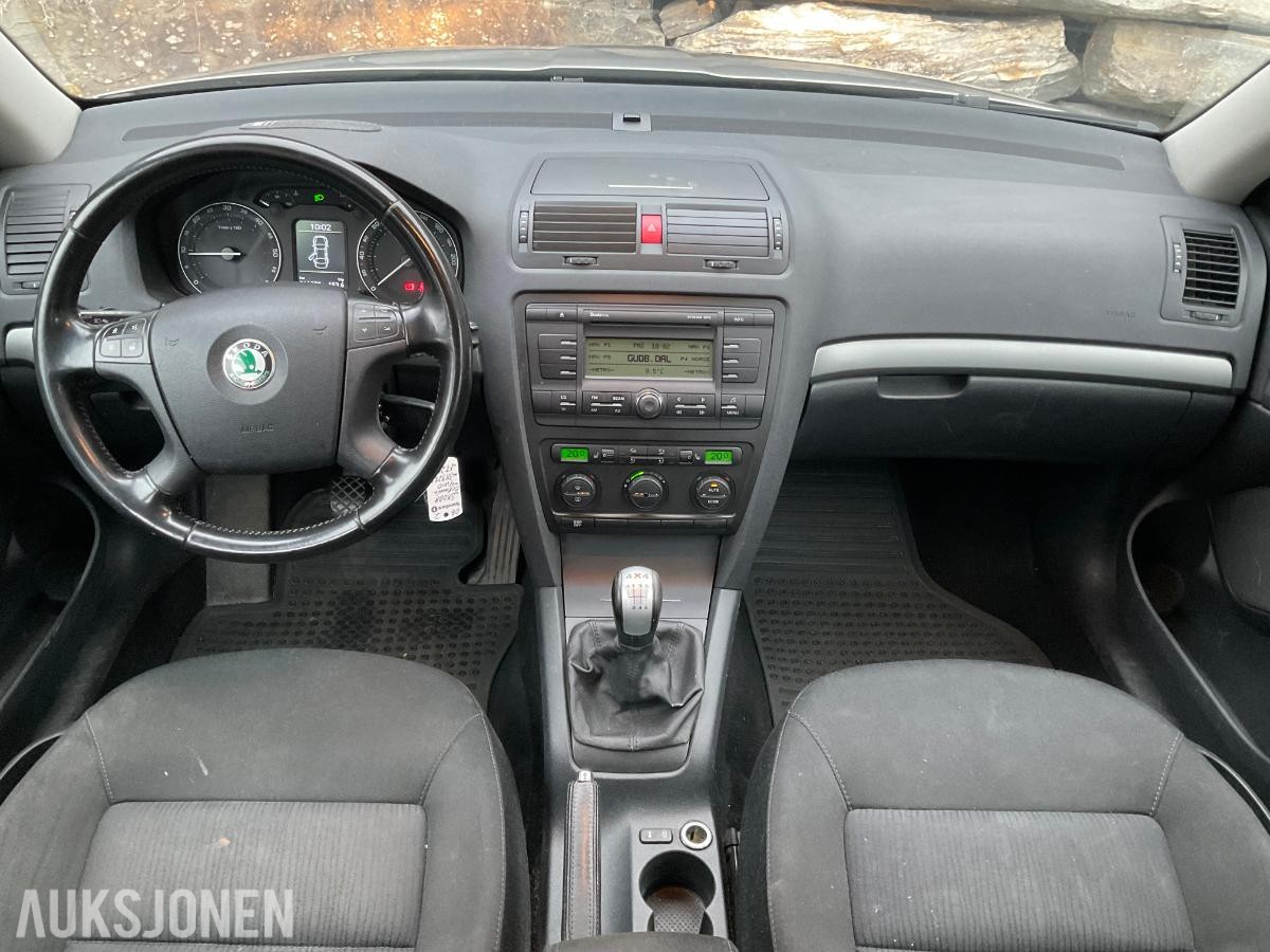 2008 Skoda Octavia 1.9 TD 105 hk 4X4 S+V dekk