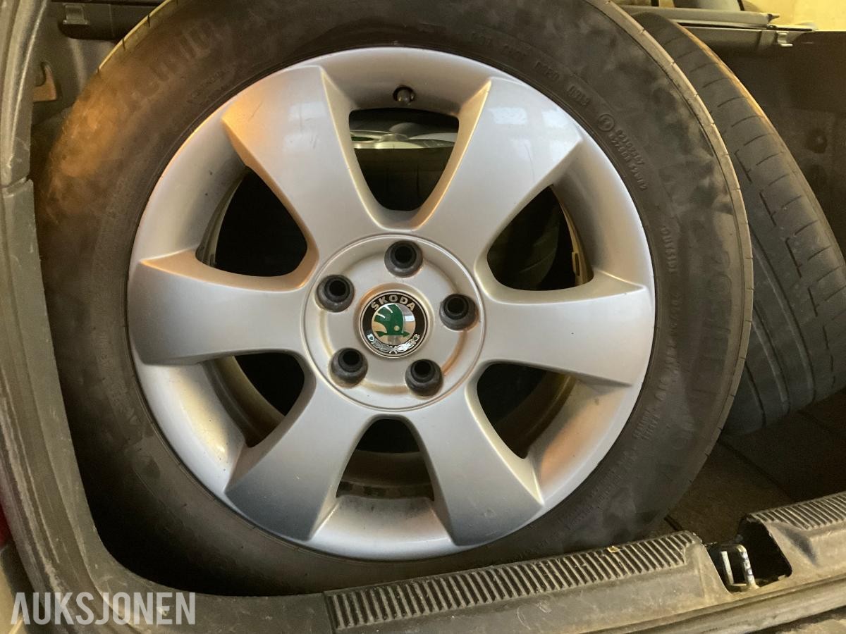 2008 Skoda Octavia 1.9 TD 105 hk 4X4 S+V dekk