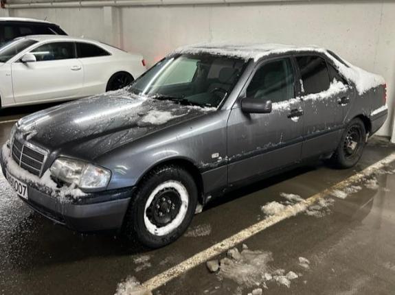1996 MercedesBenz C200 2.0 136HK S+V DEKK
