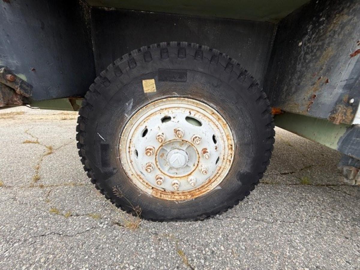 Mannskapsbrakke Oppholdsrom, sentralvarme, seng, verksted og dieseltank