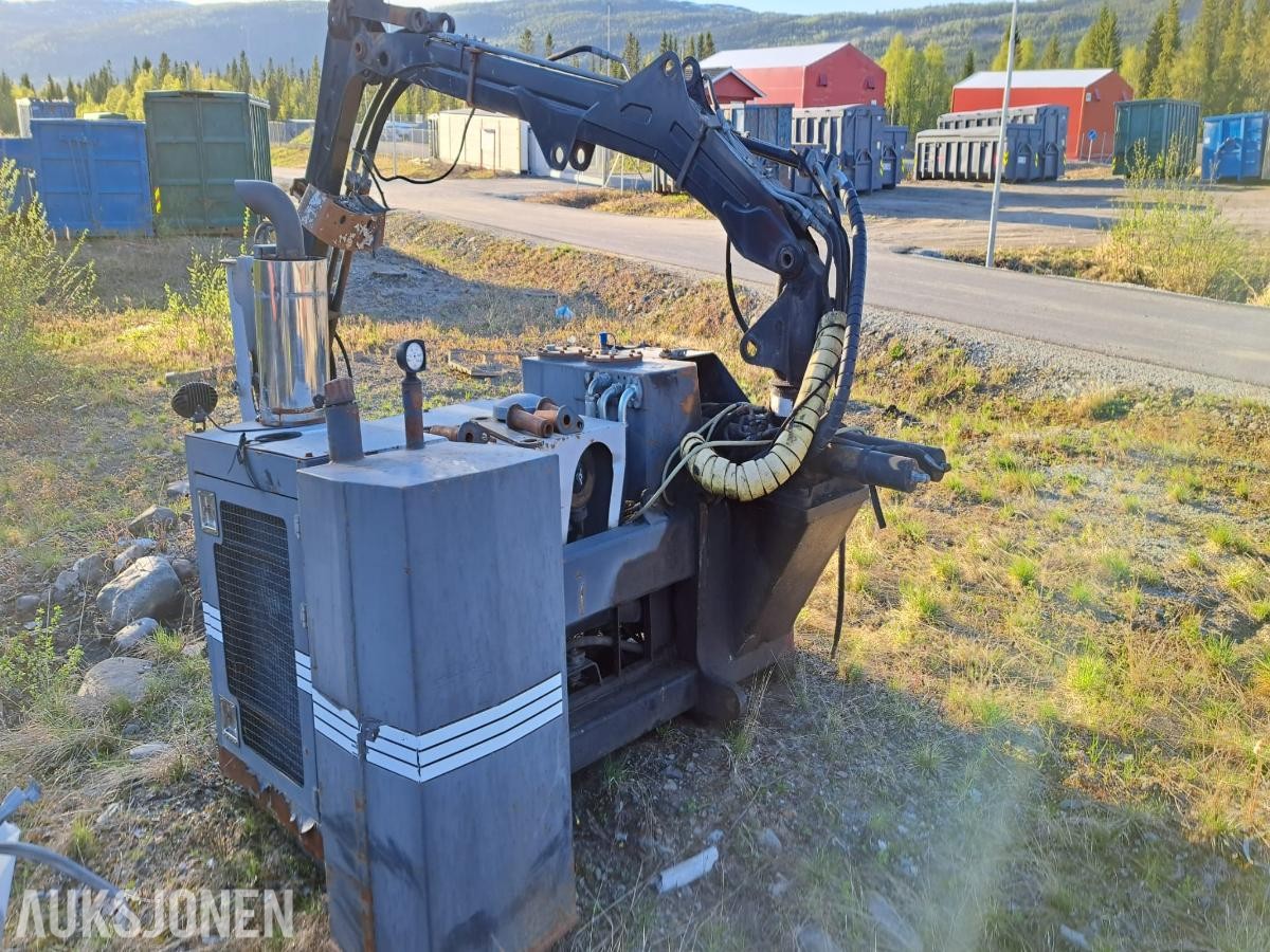 2005 Slagkraft 101 med CRF-4 kran - Deleklipper/reparasjonsobjekt