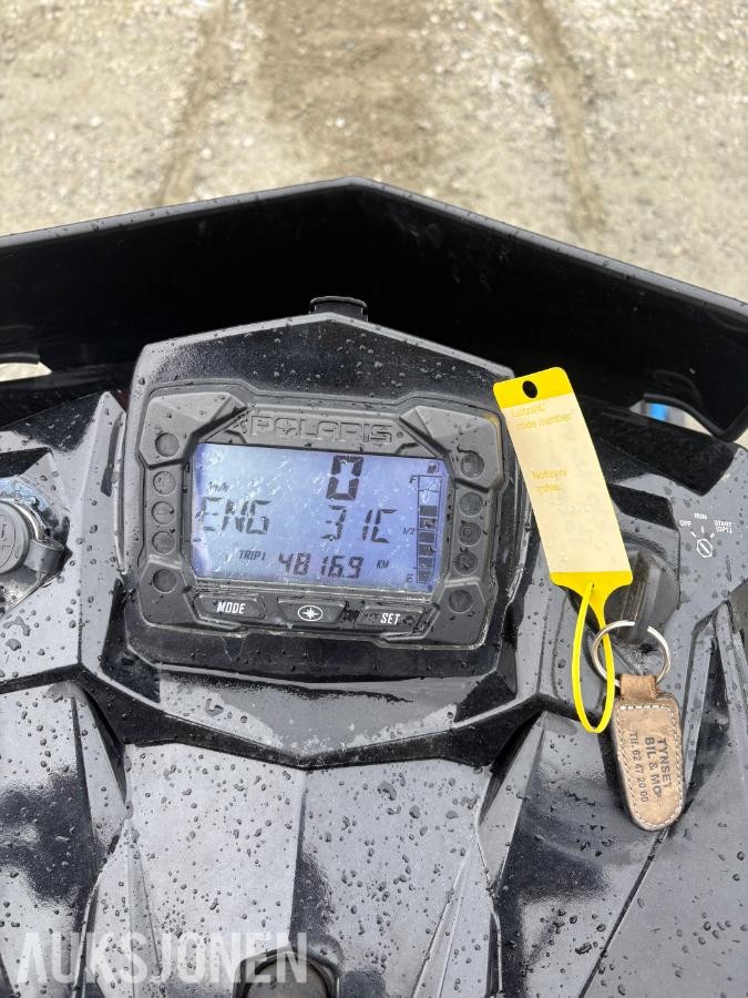 2018 Polaris 800 Switchback Assault Snøscooter