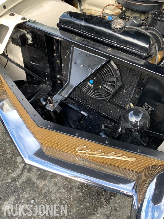 1956 Cadillac Eldorado Biarritz Cabriolet, 100000km