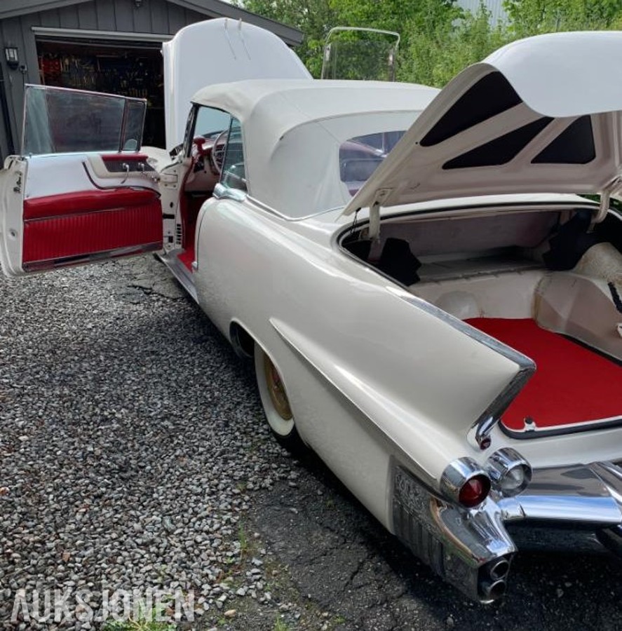 1956 Cadillac Eldorado Biarritz Cabriolet, 100000km