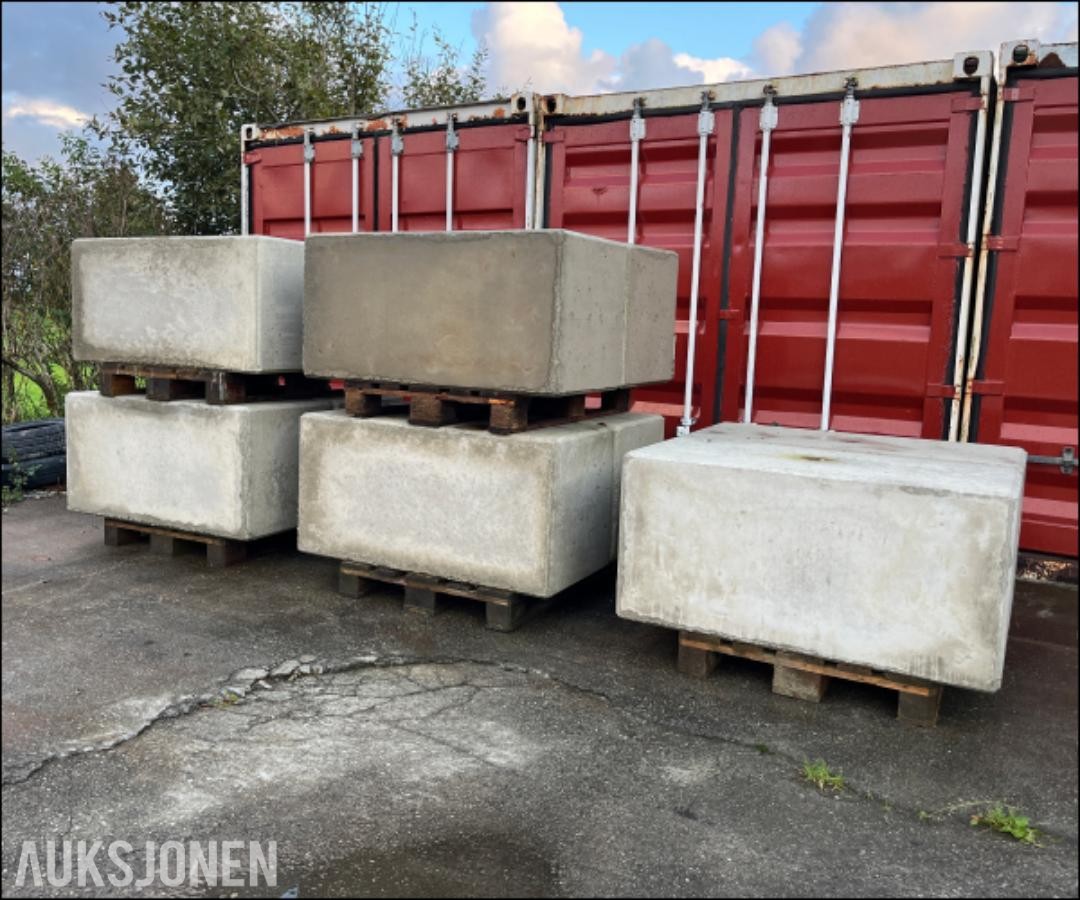 2026 10 STK BETONGBLOKKER 1200x600 - TOPPBLOKK 
