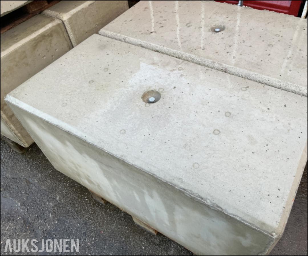 2026 10 STK BETONGBLOKKER 1200x600 - TOPPBLOKK 