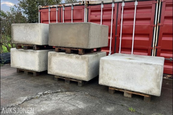2026 10 STK BETONGBLOKKER 1200x600 - TOPPBLOKK 