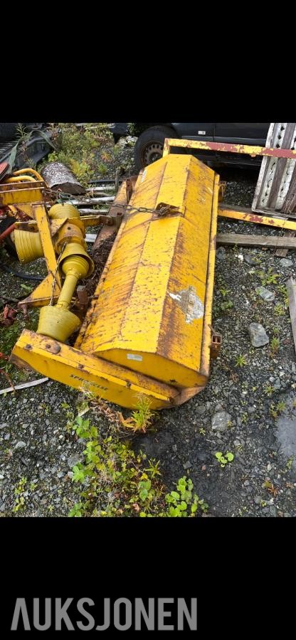 Kost til traktor Spragelse 675