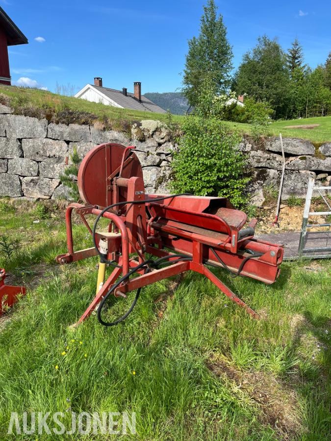 Dalen 1254 vedmaskin