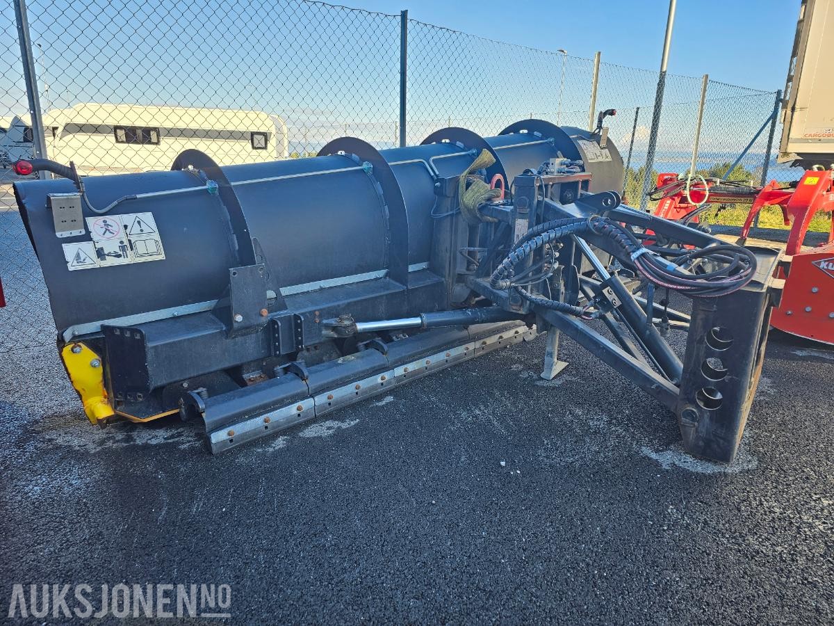 2019 Arctic Machine AM 3700 HPD t2 snøplog med slapsskrape