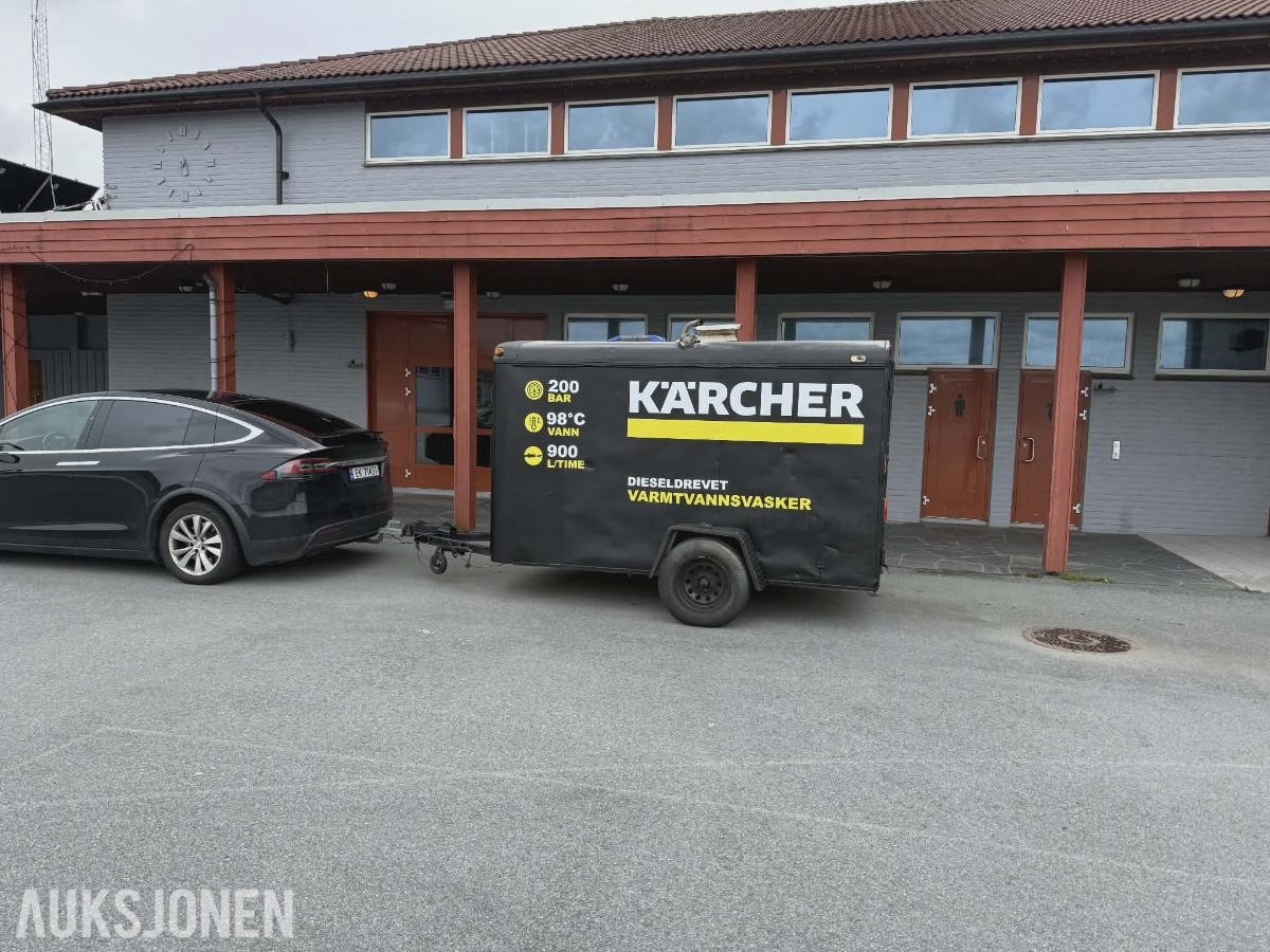 Kärcher Hds 1000 Henger med vanntank og Karcher dieseldrevet høytrykksvasker