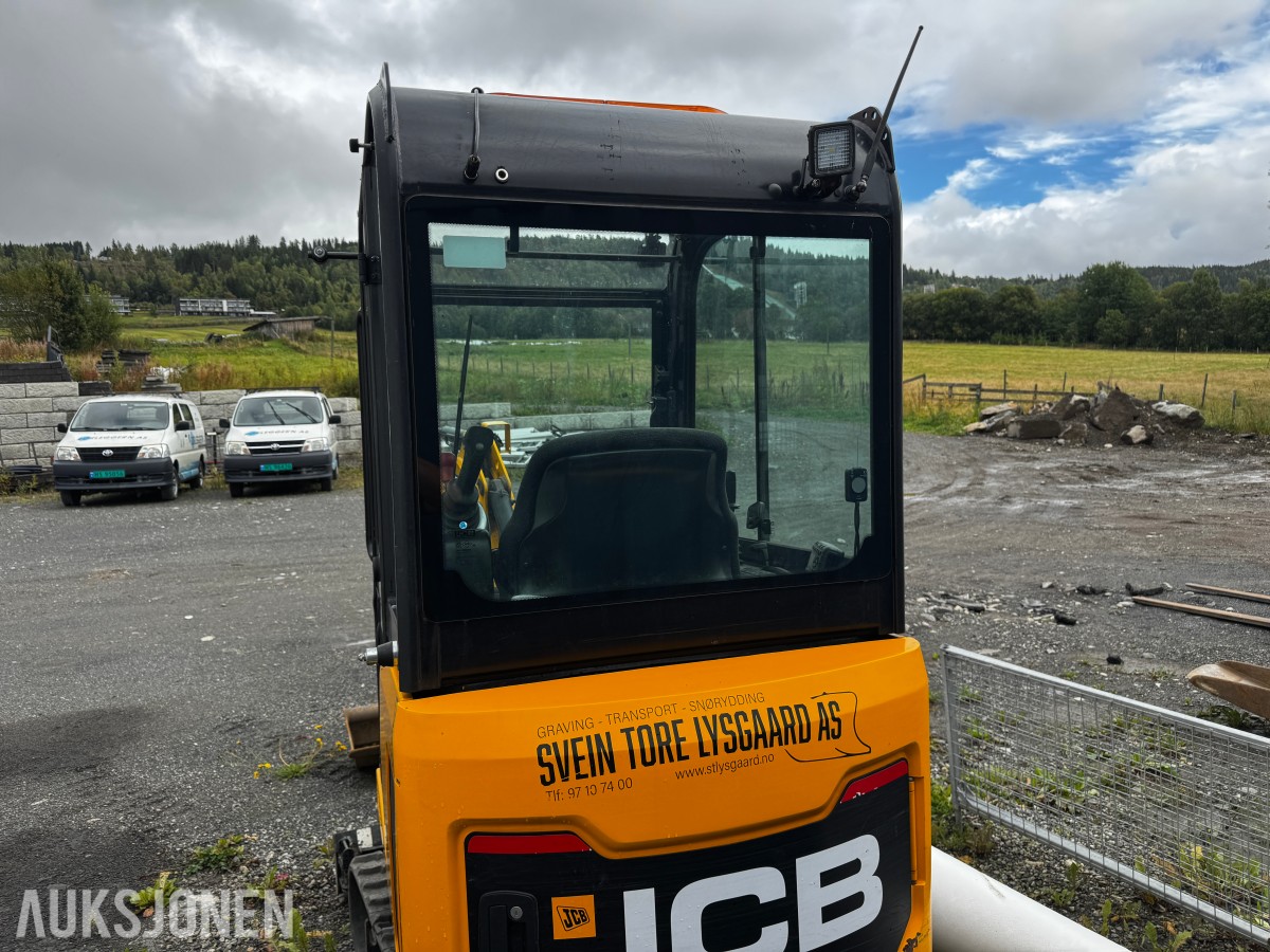 2024 JCB 19 C-1 MINIGRAVER, 3 SKUFFER, PIGGHAMMER, MASKINHENGER, KUN 658 TIMER, UTVIDET GARANTI
