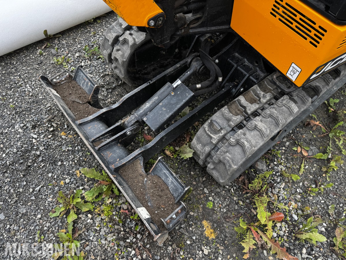 2024 JCB 19 C-1 MINIGRAVER, 3 SKUFFER, PIGGHAMMER, MASKINHENGER, KUN 658 TIMER, UTVIDET GARANTI