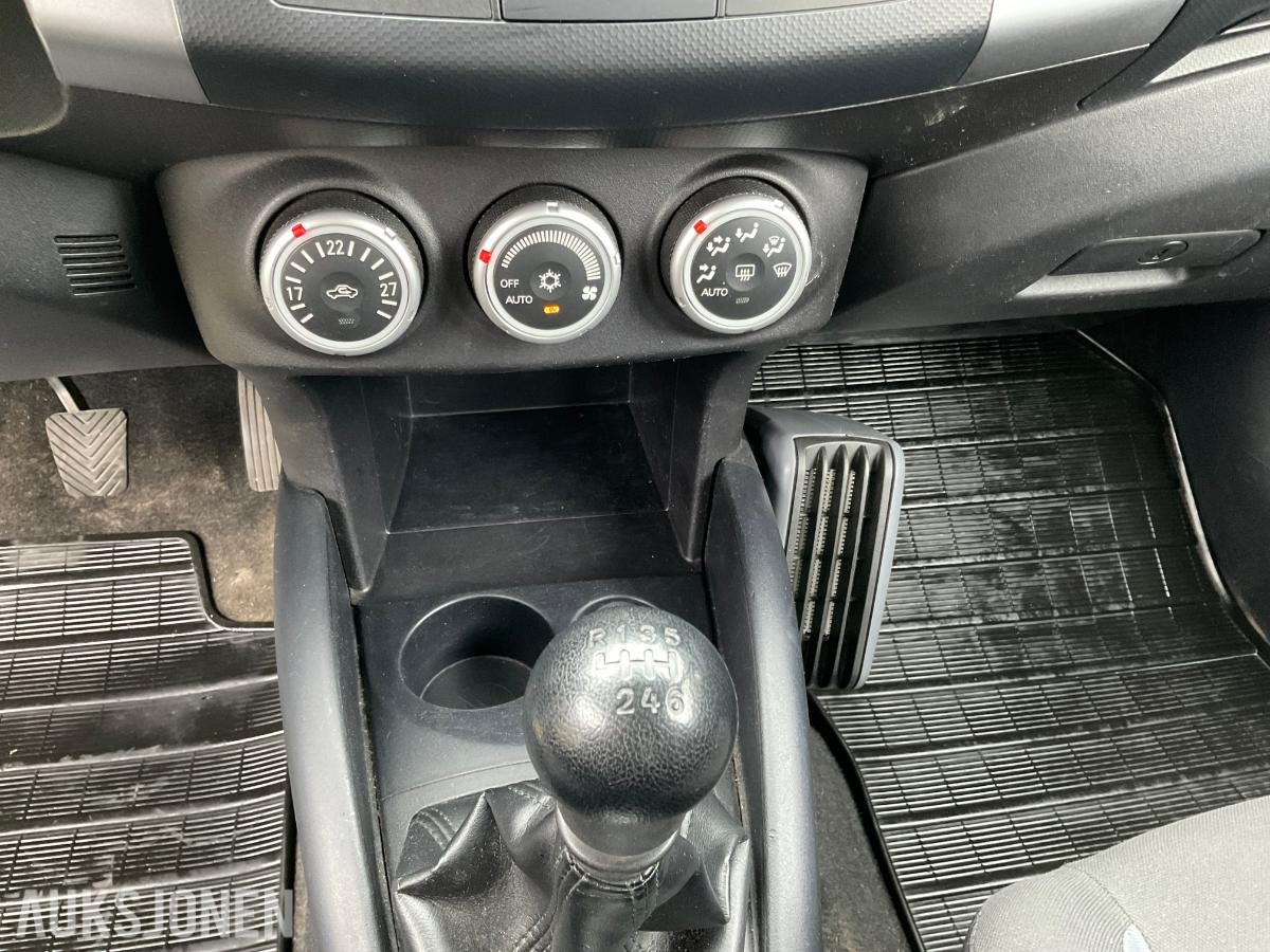 2007 Mitsubishi Outlander, 140 hk 4WD Delskinn