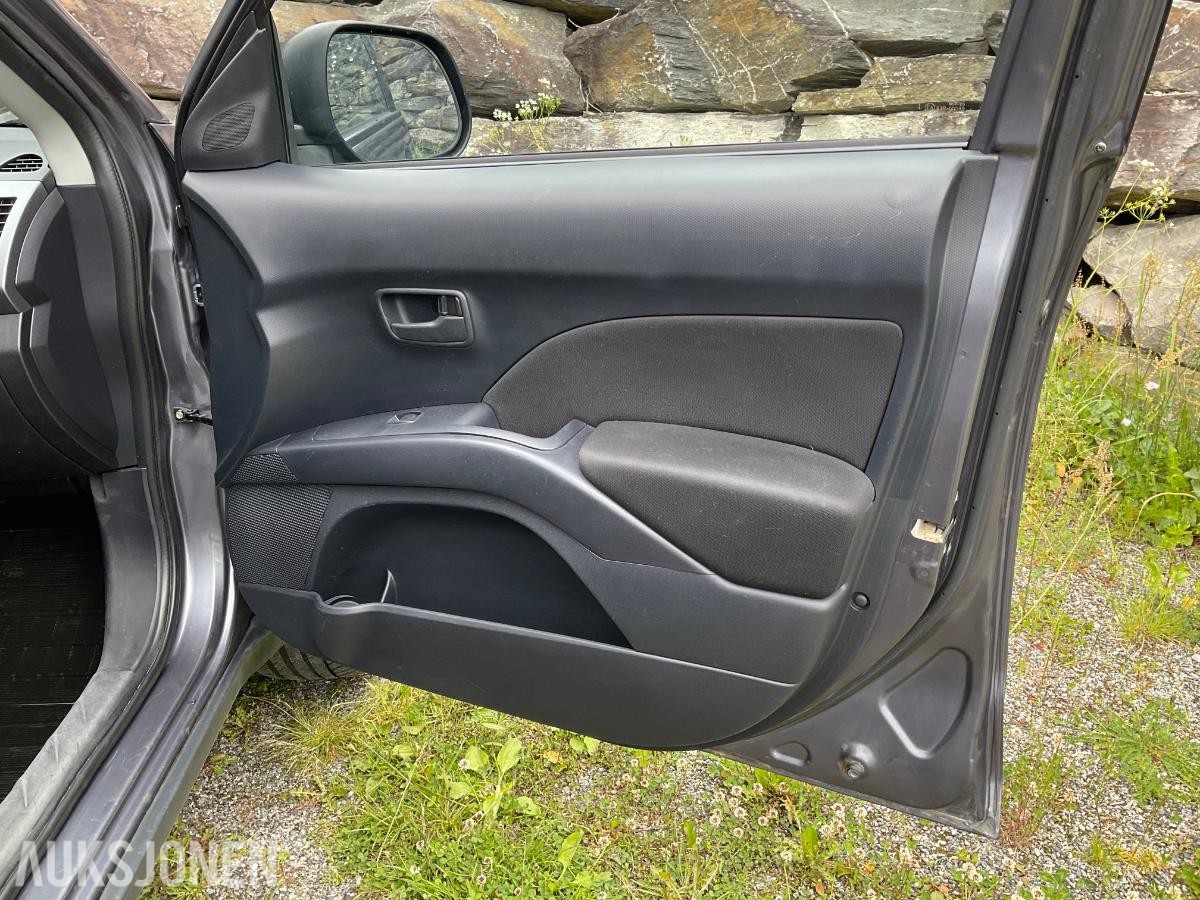 2007 Mitsubishi Outlander, 140 hk 4WD Delskinn