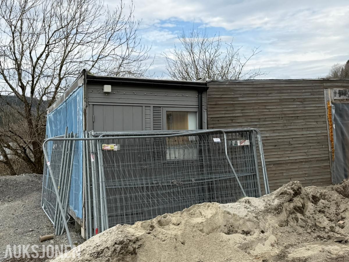 Brakkerigg m/5 stk brakker a 31 m2.