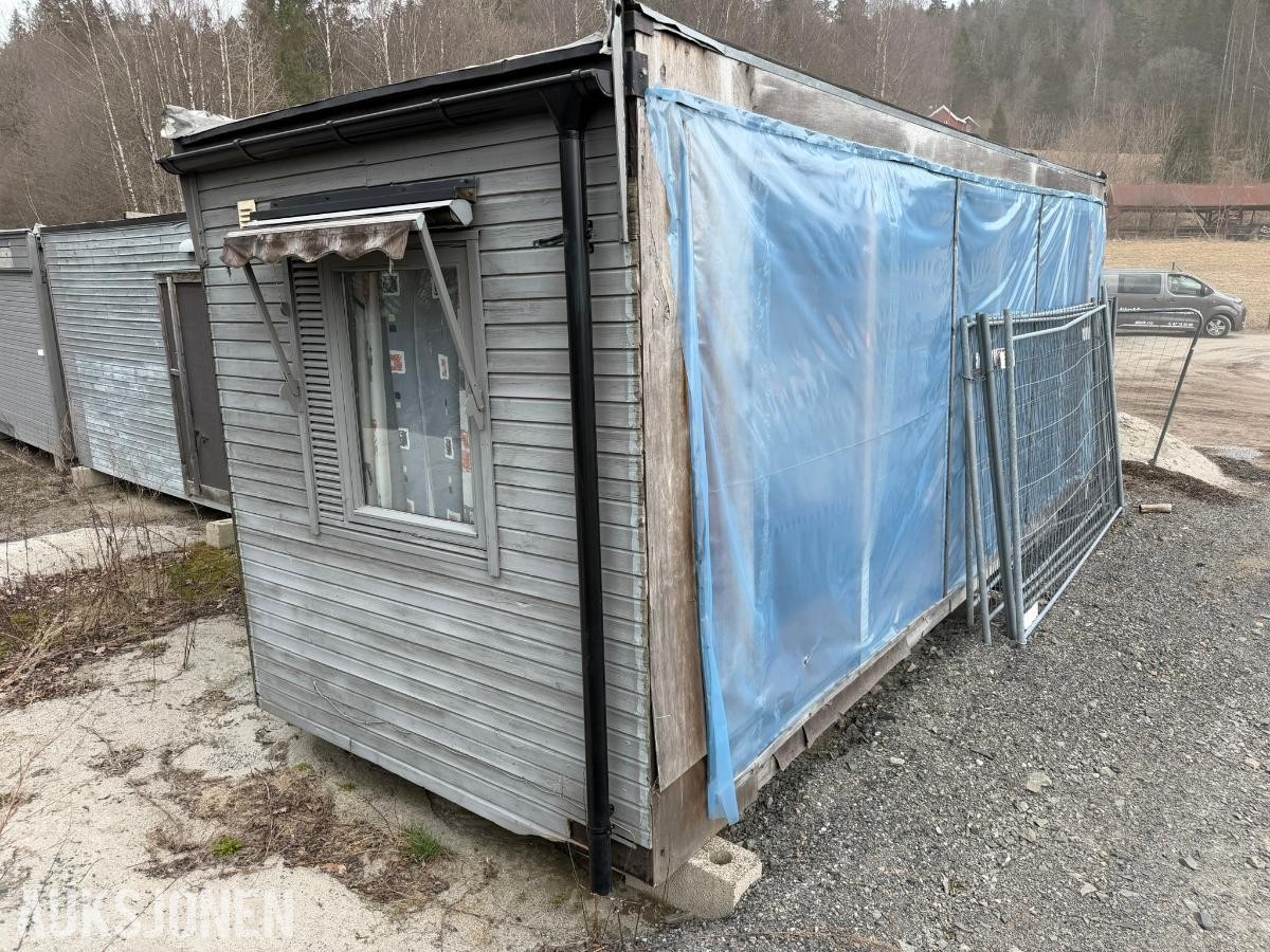 Brakkerigg m/5 stk brakker a 31 m2.