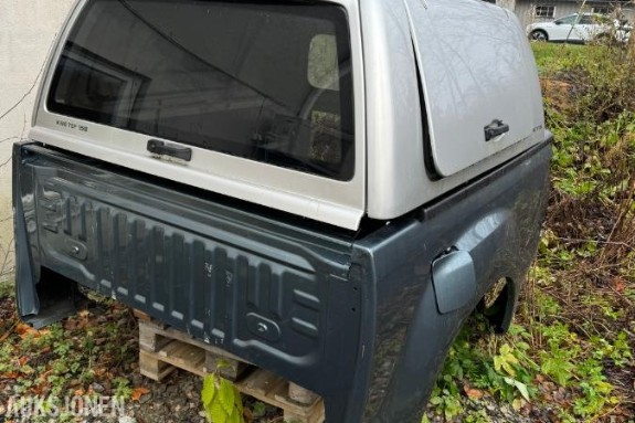 Isuzu plan lang Crew cab (ikke topp og bedliner)