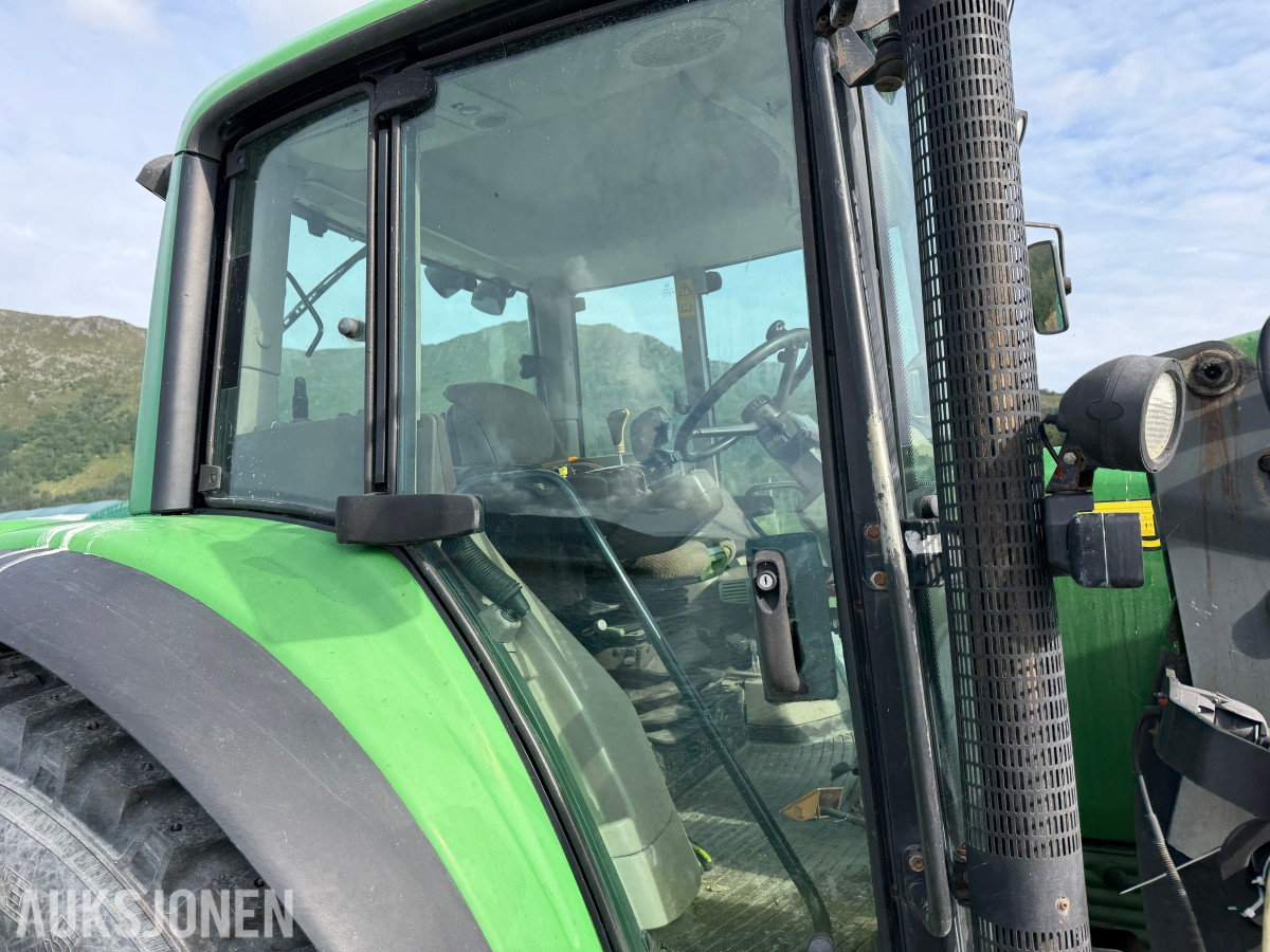 2006 John Deere 6620 - 50 km - Frontlaster - Industridekk med pigg - Nye landbruksdekk - EU Godkjent