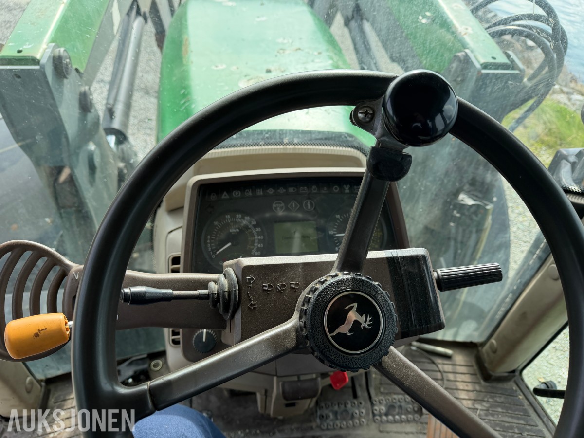 2006 John Deere 6620 - 50 km - Frontlaster - Industridekk med pigg - Nye landbruksdekk - EU Godkjent